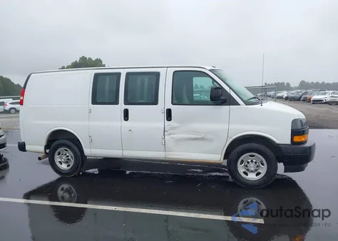 2021 Chevrolet Express Cargo Rwd 2500 Regular Wheelbase Wt from USA, damaged, VIN 1GCWGAFP2M1183448
